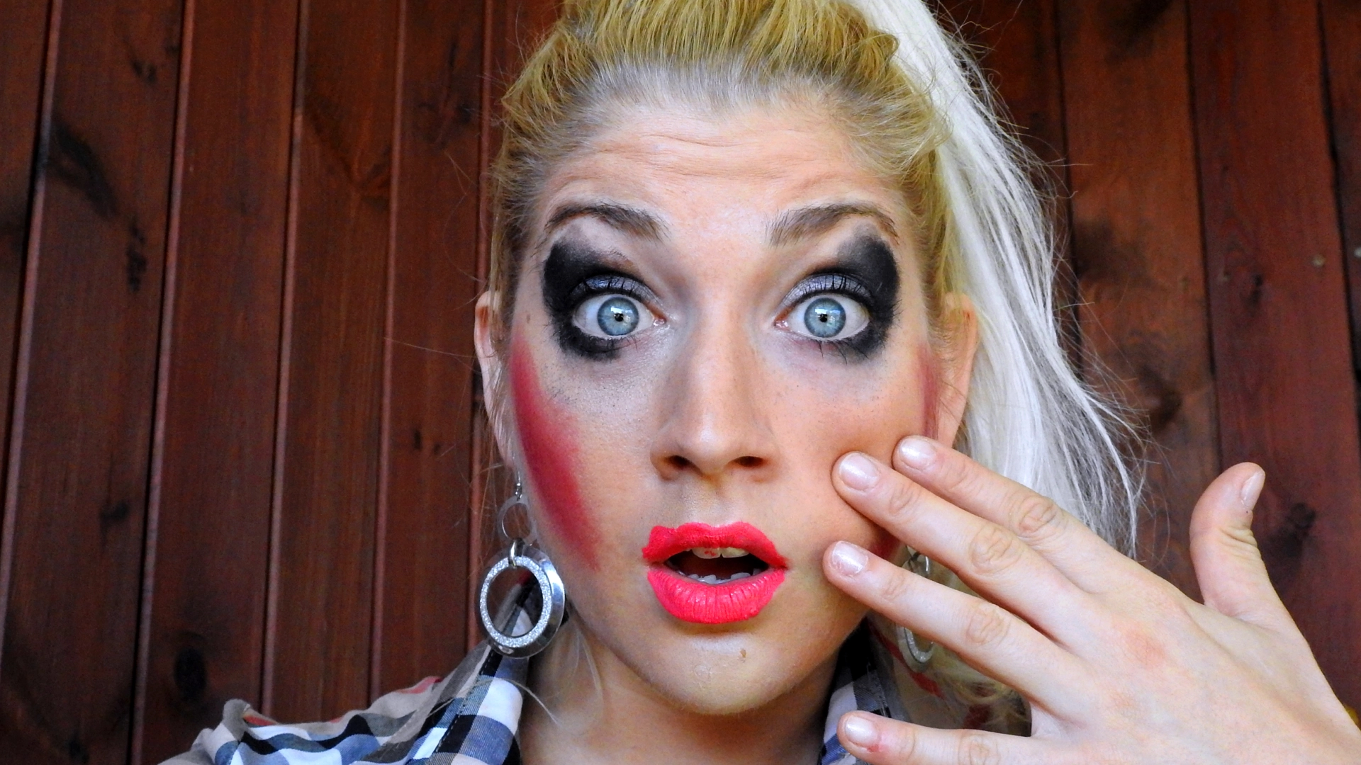 Bitchy Babes Get Covered In Makeup and Lotion - Cam 1 on sinx.preview.netperv.com