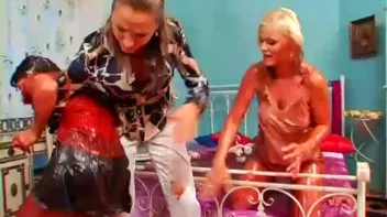 A Very Messy Morning Screencap 90 on sinx.preview.netperv.com