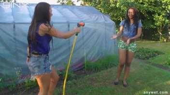 Best Friends Water Fight When Gardening Screencap 29 on sinx.preview.netperv.com