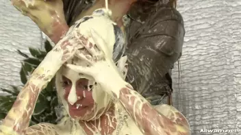 All Purpose Eurobabe Cream Infomercial Screencap 95 on sinx.preview.netperv.com