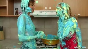 Cakes Covered In Icing Screencap 38 on sinx.preview.netperv.com