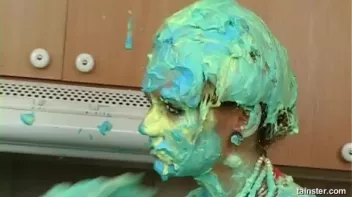 Cakes Covered In Icing Screencap 46 on sinx.preview.netperv.com