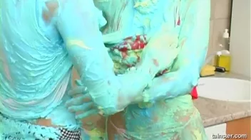 Cakes Covered In Icing Screencap 49 on sinx.preview.netperv.com