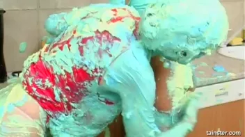 Cakes Covered In Icing Screencap 52 on sinx.preview.netperv.com