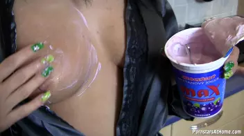 She Really, Really Loves Yogurt Screencap 9 on sinx.preview.netperv.com