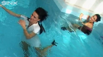 Wet Pool Fun For Champagne Babes Screencap 55 on sinx.preview.netperv.com