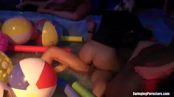 Summer Jam Bang Part 3 - Hardcore Cam Screencap 96 on sinx.preview.netperv.com