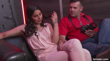 Model Gets Her Fully Clothed 15 Minutes of Casting Couch Fame Screencap 34 on sinx.preview.netperv.com