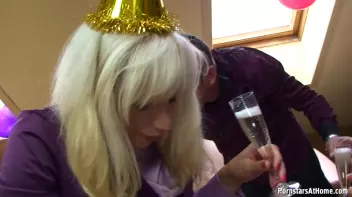 Piss Birthday Showers Part 1 Screencap 27 on sinx.preview.netperv.com