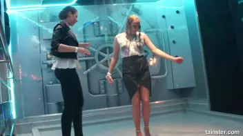 Sexy Shower Girls Screencap 5 on sinx.preview.netperv.com