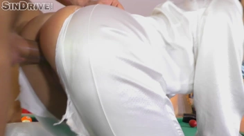 Rip 'Em Up!  All Holes Filled With Balls On This Pool Table! Screencap 18 on sinx.preview.netperv.com