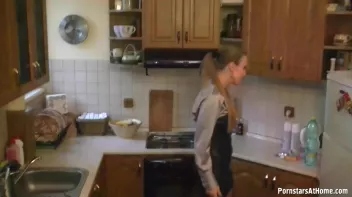 Allwam Destruction Over A Board Game! Screencap 11 on sinx.preview.netperv.com