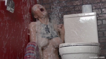 Shower My Big Tits and Bangin' Body With Cum! Screencap 81 on sinx.preview.netperv.com