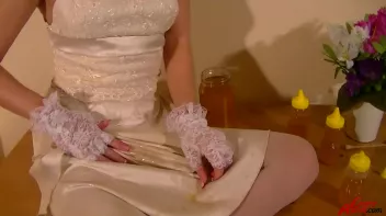 Princess Leony Is Sweet As Honey Screencap 18 on sinx.preview.netperv.com