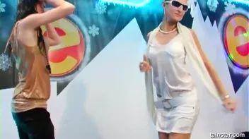 Pussy Blizzard Part 5 - Shower Cam Screencap 53 on sinx.preview.netperv.com