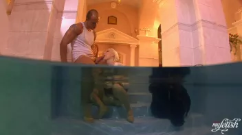 Underwater Suck and Fuck Screencap 118 on sinx.preview.netperv.com