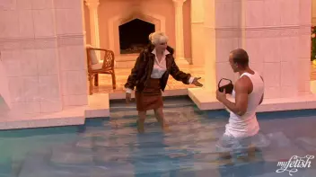 Underwater Suck and Fuck Screencap 14 on sinx.preview.netperv.com