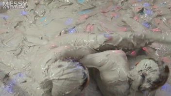 Messy Wrestling: Mud Bunnies Beast it Out In The Ring! Screencap 47 on sinx.preview.netperv.com