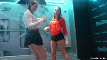 Soaking wet chicks spanking each others asses Screencap 21 on sinx.preview.netperv.com