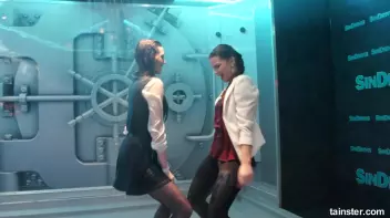 Soaking wet chicks spanking each others asses Screencap 28 on sinx.preview.netperv.com