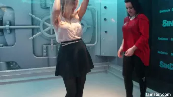 Soaking wet chicks spanking each others asses Screencap 39 on sinx.preview.netperv.com