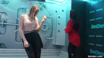 Soaking wet chicks spanking each others asses Screencap 41 on sinx.preview.netperv.com