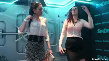 Soaking wet chicks spanking each others asses Screencap 59 on sinx.preview.netperv.com