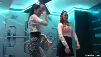 Soaking wet chicks spanking each others asses Screencap 62 on sinx.preview.netperv.com