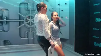 Soaking wet chicks spanking each others asses Screencap 72 on sinx.preview.netperv.com