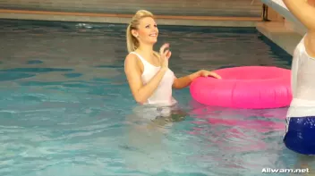 Badminton Babes Go For Wetlook Glory Screencap 42 on sinx.preview.netperv.com