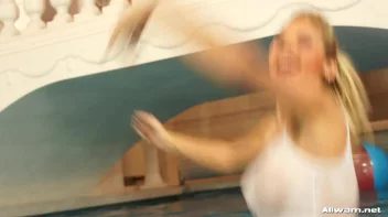 Badminton Babes Go For Wetlook Glory Screencap 46 on sinx.preview.netperv.com