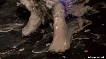 Double Mud Threat Screencap 5 on sinx.preview.netperv.com