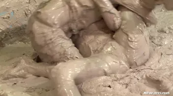 Double Mud Threat Screencap 68 on sinx.preview.netperv.com