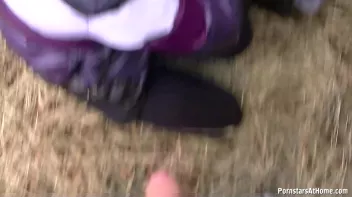 Field Of Blowjobs Screencap 91 on sinx.preview.netperv.com