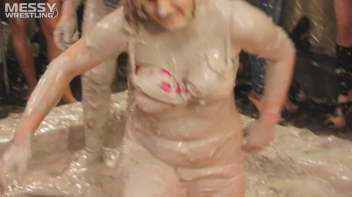 Messy Wrestling: 2 Power Packed Audience Mud Brawl Blasts Them All! Let's Get Messyyyyyyy!!! Screencap 59 on sinx.preview.netperv.com