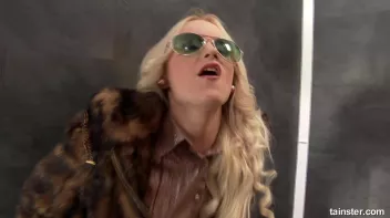 Blonde covered in cum Screencap 20 on sinx.preview.netperv.com