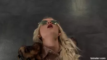 Blonde covered in cum Screencap 29 on sinx.preview.netperv.com