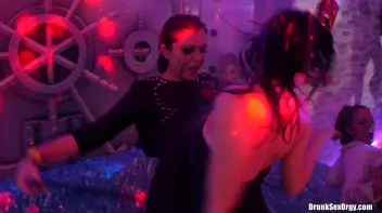 Holiday Hotties Part 4 - Shower Cam Screencap 11 on sinx.preview.netperv.com