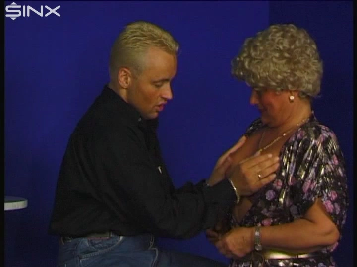 Die alte so richtig durchgefickt on sinx.preview.netperv.com