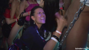 Welcome To The Mad House Part 2 - Cam 1 Screencap 44 on sinx.preview.netperv.com