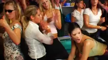 Amazing Oil Wrestling Event Screencap 91 on sinx.preview.netperv.com