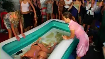 Amazing Oil Wrestling Event Screencap 59 on sinx.preview.netperv.com