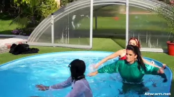 The Messed Up Fashion Shoot Screencap 51 on sinx.preview.netperv.com