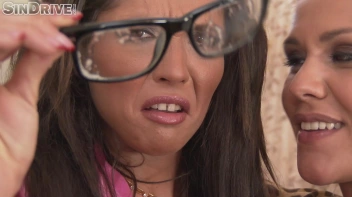 Poppin' Popstar Ass And Going Triple Slut Deep On The Cock Mic! Screencap 27 on sinx.preview.netperv.com