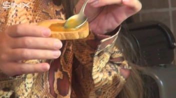 Brunette Babe Crushes Food And Licks Toes Screencap 5 on sinx.preview.netperv.com