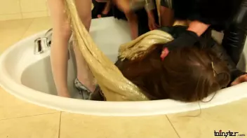 The Slimy Destruction of Mona Lee Screencap 13 on sinx.preview.netperv.com