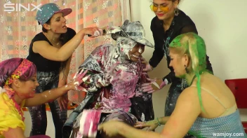 Paint Covered Cuties Are Drenched In Catfight Screencap 16 on sinx.preview.netperv.com