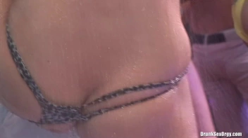 Bikini Beach Balls Part 4 - Cam 4 Screencap 25 on sinx.preview.netperv.com