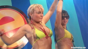 Bikini Beach Balls Part 4 - Cam 4 Screencap 56 on sinx.preview.netperv.com