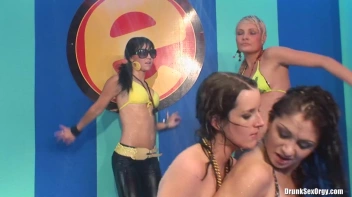 Bikini Beach Balls Part 4 - Cam 4 Screencap 69 on sinx.preview.netperv.com